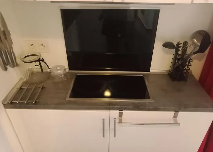 Studio Centre Avec Terrasse 멍똥